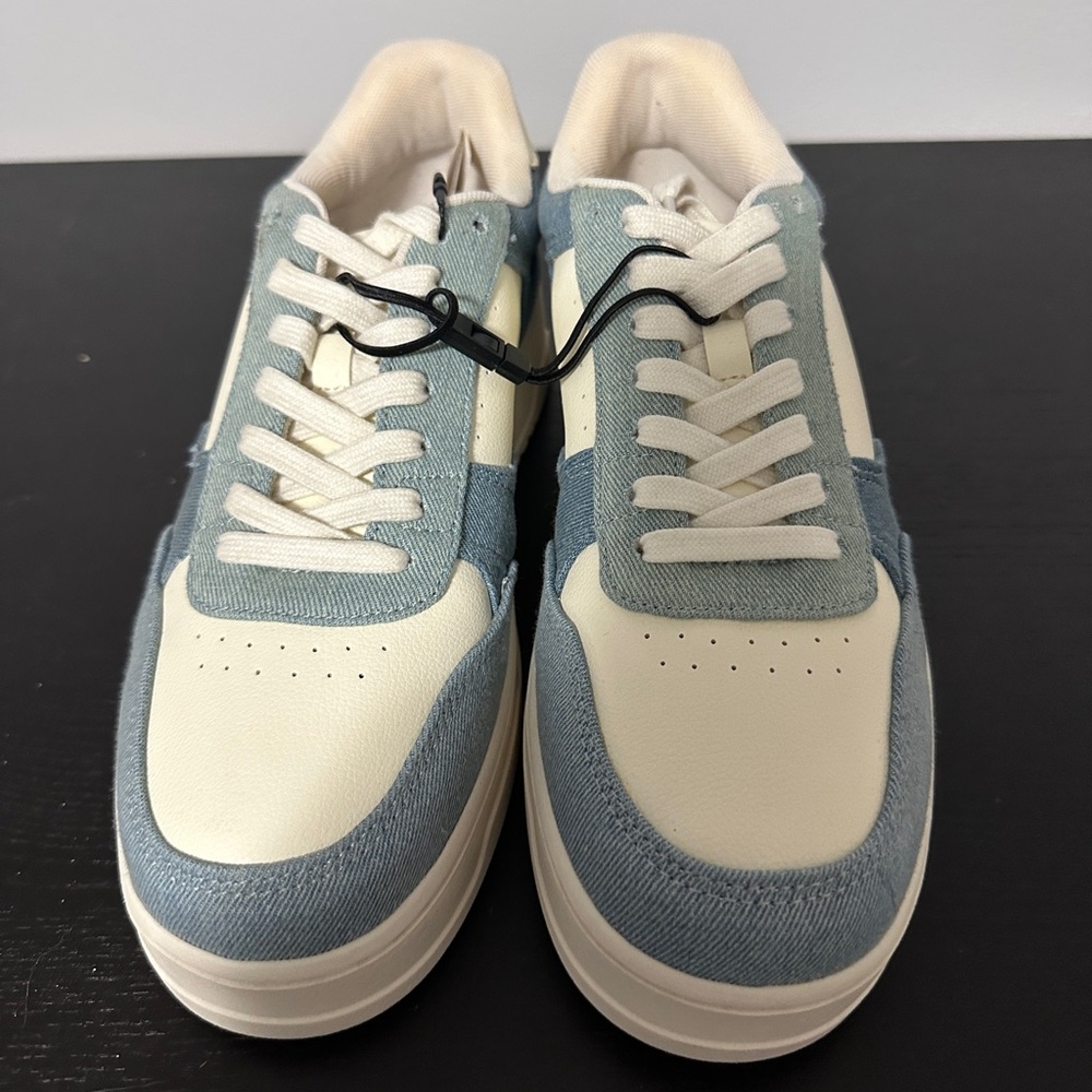Zara Cream and Blue Men's Sneakers